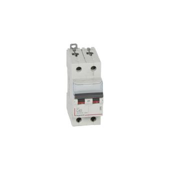 Disjoncteur Legrand 32A 1P+N Courbe C - 4,5/6kA, Connexion à Vis - Référence 406777 DNX3