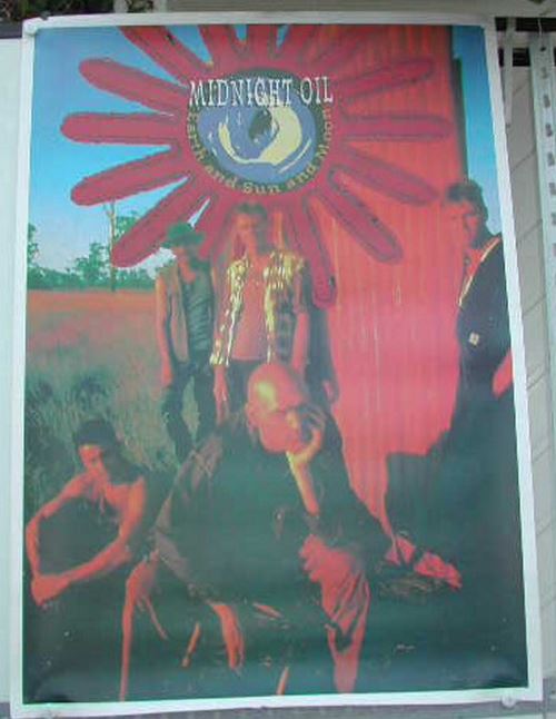 Acheter Midnight oil - 61x86 cm - AFFICHE / POSTER État correct - 20,99 € Midnight oil - 61x86 cm - AFFICHE / POSTER État correct - N/A reconditionné disponible sur Fnac