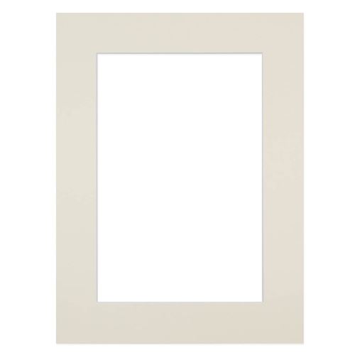 Passe-partout blanc cassé 18x24 cm ouverture 13x18 cm, en carton - fabriqué en France