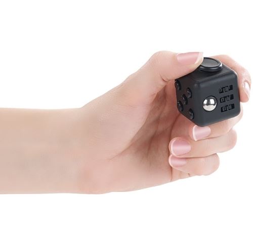 Fidget Cube Anti Stress Cube pour Fidgeters, Anxiété Attention Soulage le  stress pour les enfants et les jouets adultes cadeaux de Noël blanc -  Autres - Achat & prix