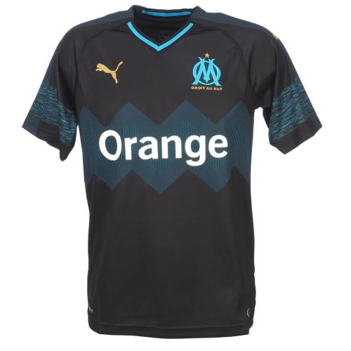 Maillot de football Puma Maillot de football Puma Om away shirt repli blkjr Noir taille : 12ans réf : 78699 Noir taille : 12ans réf : 78699