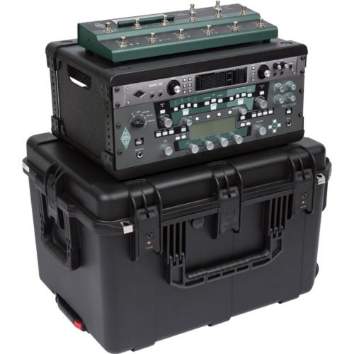 SKB 3i-2317-14GFX flight case pour processeur Line 6 Helix + pédalier