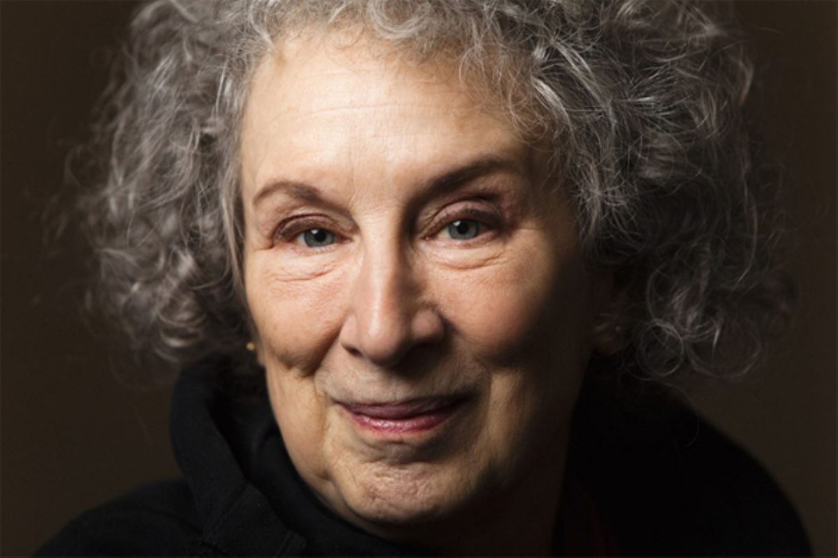 Margaret Atwood, la romancière écarlate