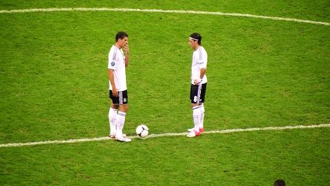 German_kick-off_-_Euro_2012