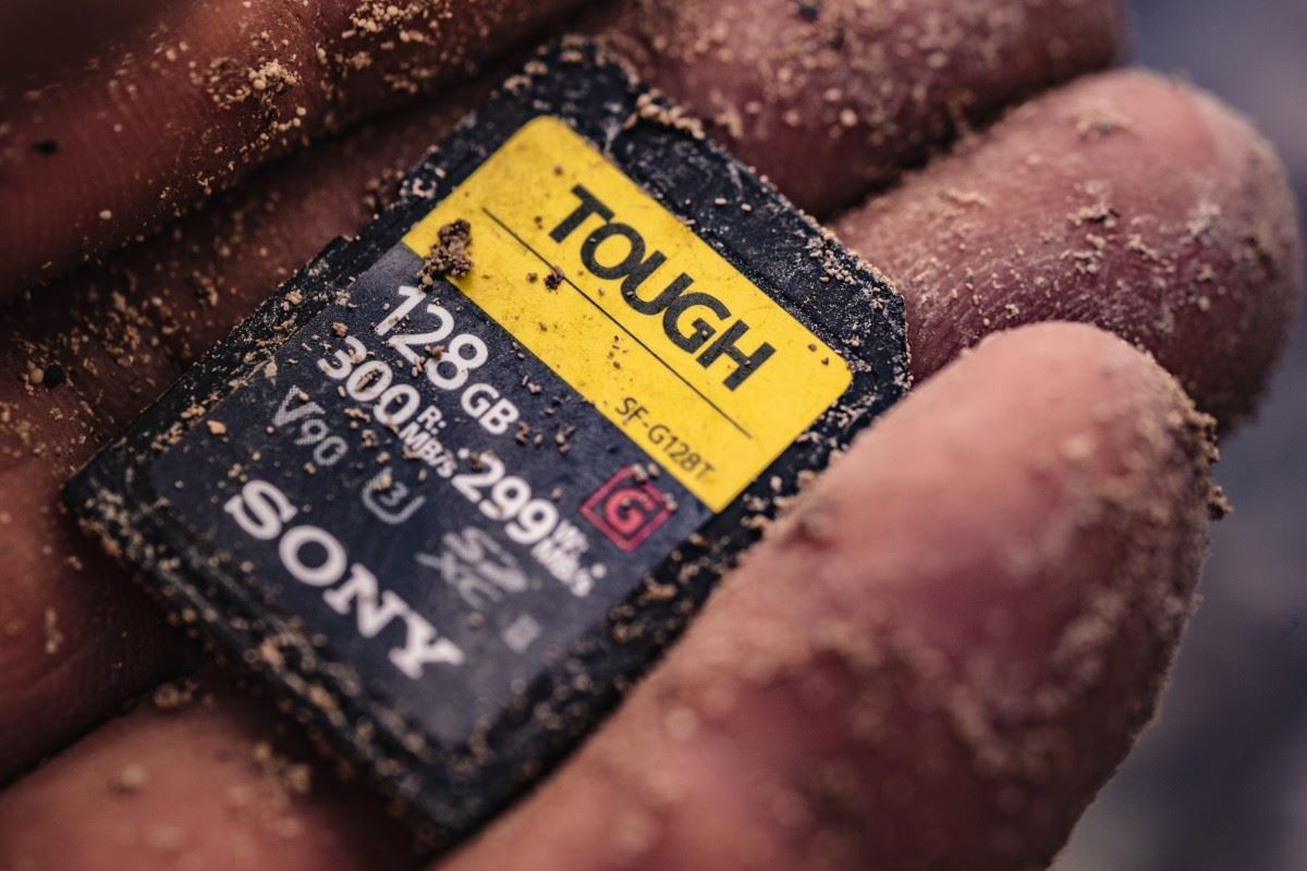 Sony Tough card