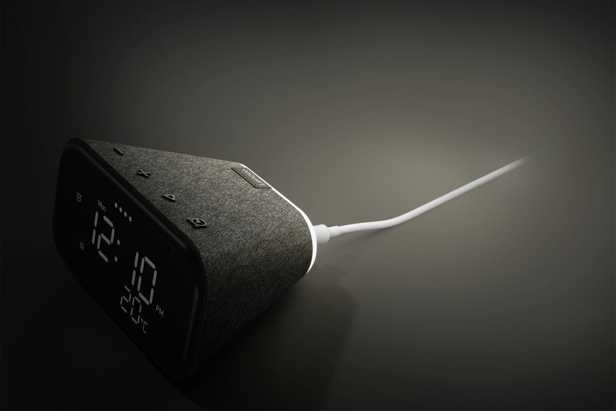 Lenovo Smart Clock Essential, un réveil connecté qui va à l’essentiel