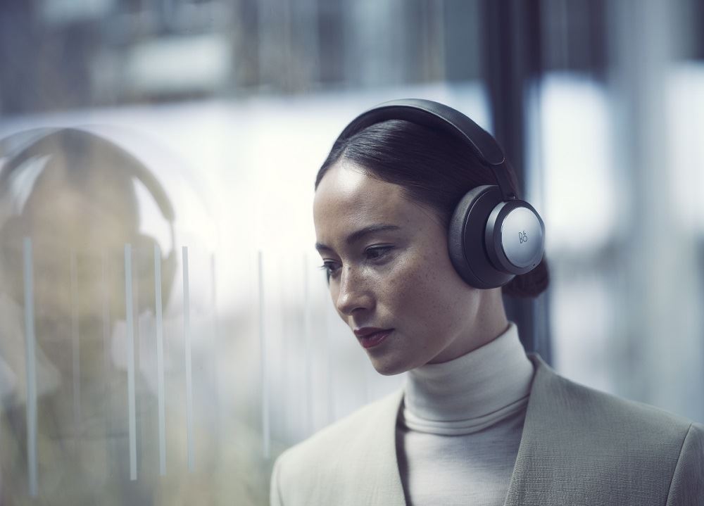 Beoplay_Portal_4