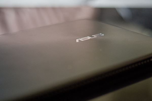 Asus ZenBook UX325-4