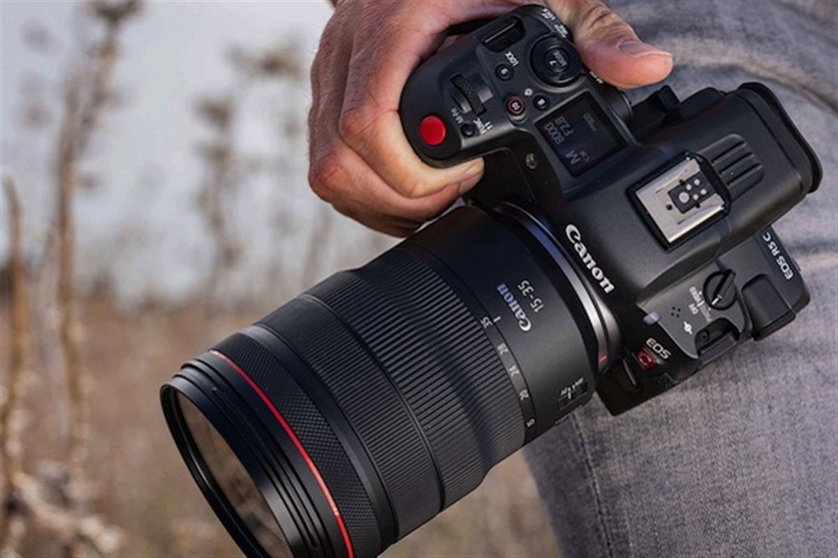 Caméra Hybride Canon EOS R5 C : C comme Cinéma