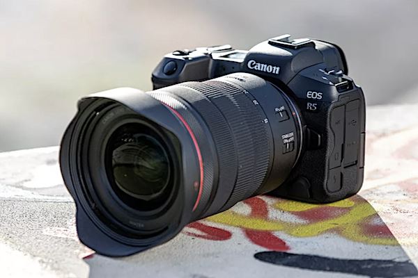 Canon EOS R5 