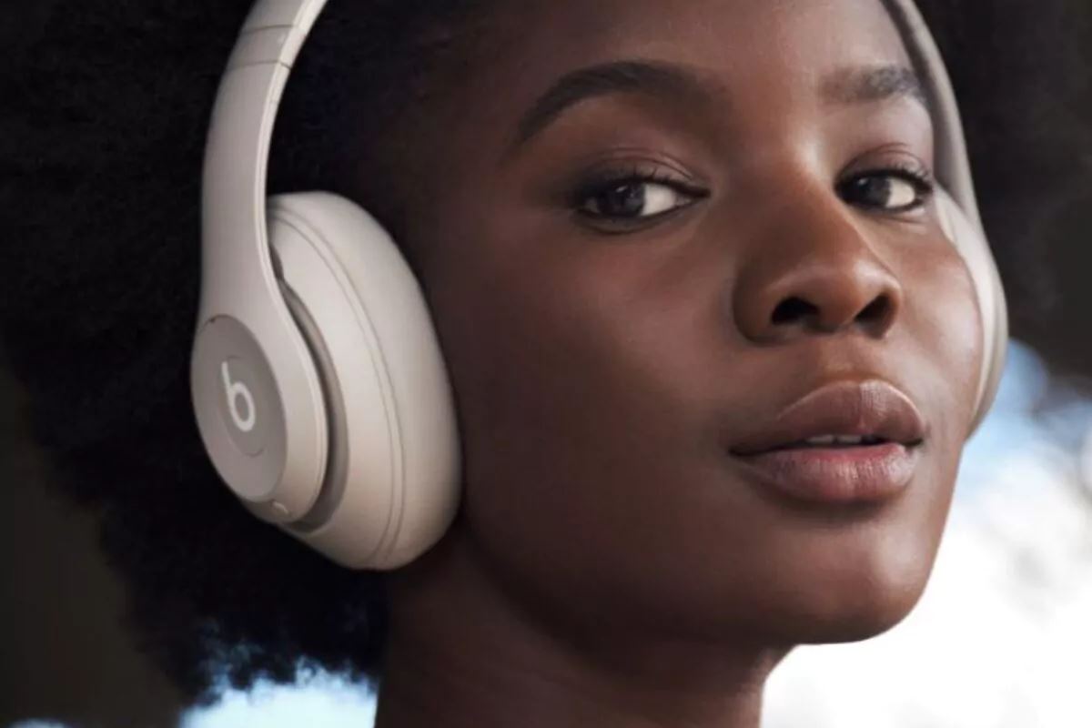 Beats Studio Pro : le casque audio d’Apple revient plus moderne que jamais