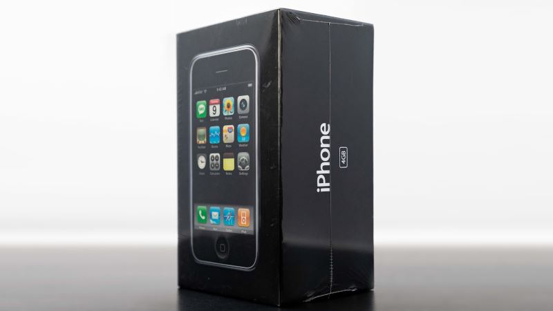 iPhone 1ere génération packaging