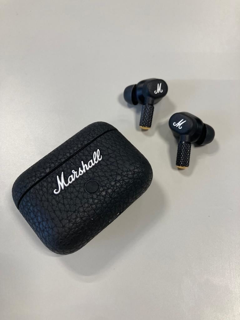 Prise en main des écouteurs Marshall Motif II à réduction de bruit