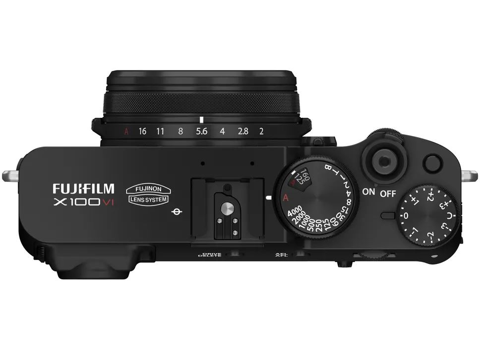 Fujifilm X100 VI côté