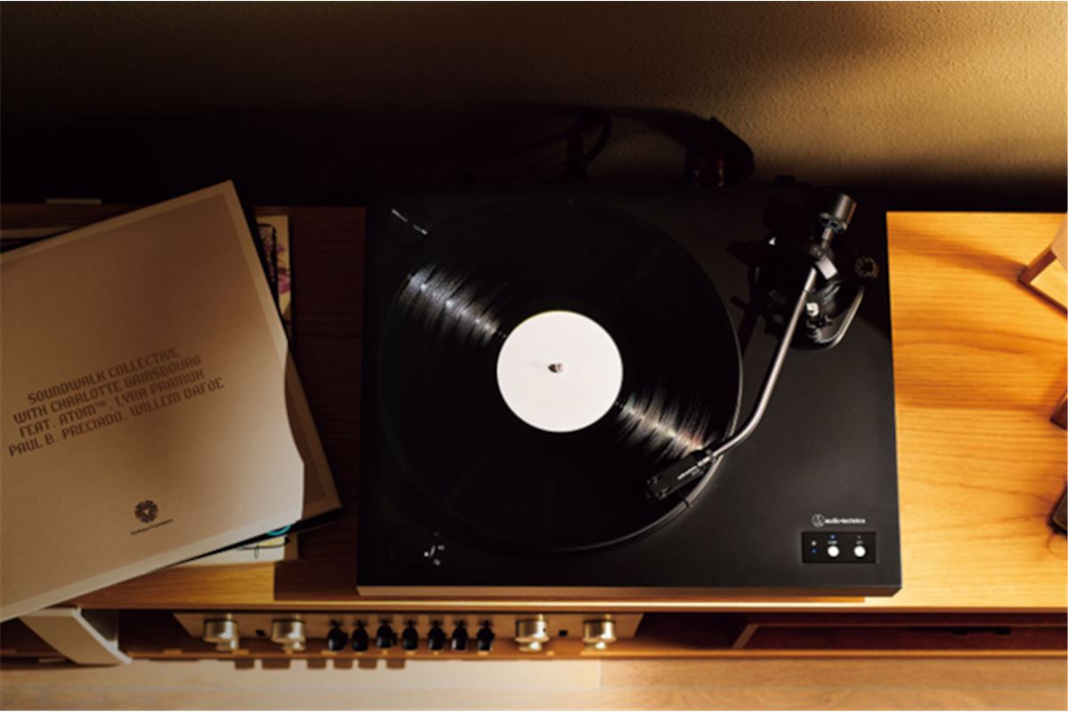 Guide : tout savoir sur la platine vinyle et ses composants