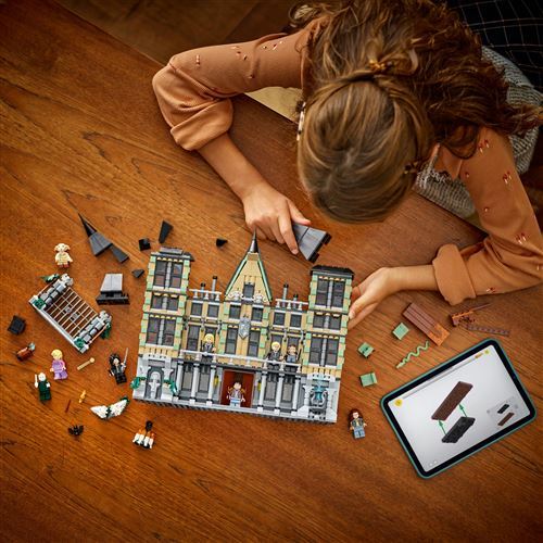 LEGO-Harry-Potter-76453-Le-manoir-des-Malefoy (1)