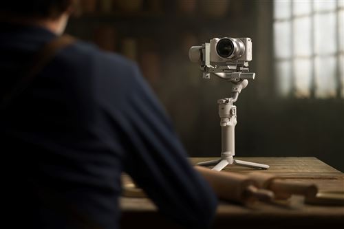 Stabilisateur-Dji-RS-4-Mini-Gris