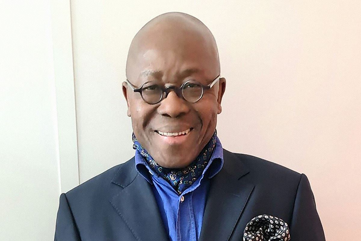 Pierre E. Moukoko en dédicace à la Fnac Vélizy
