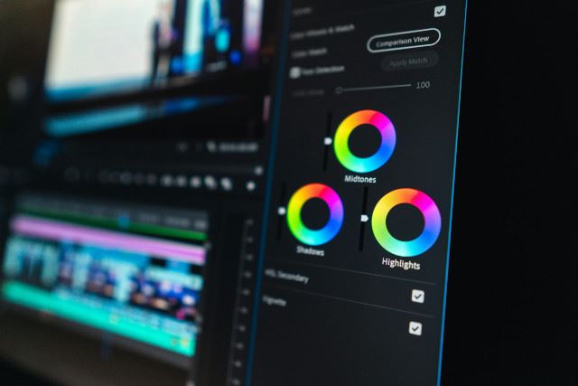 montage-video-laptop-2