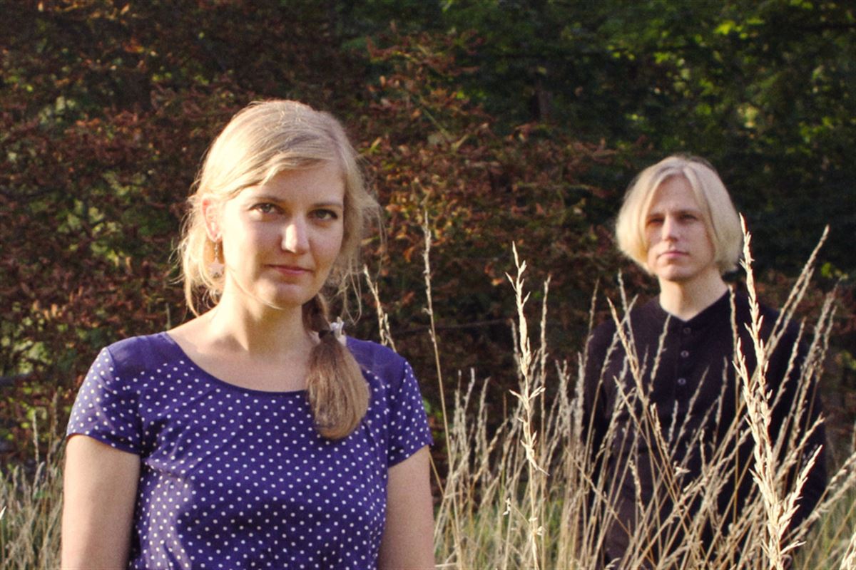 Sally Shapiro : le mystérieux duo suédois qui va vous faire danser tout l'été