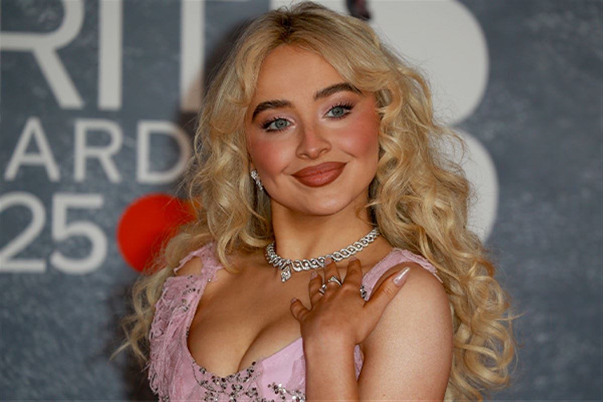 Sabrina Carpenter : pourquoi son nouvel album "Man's Best Friend" fait (déjà) polémique