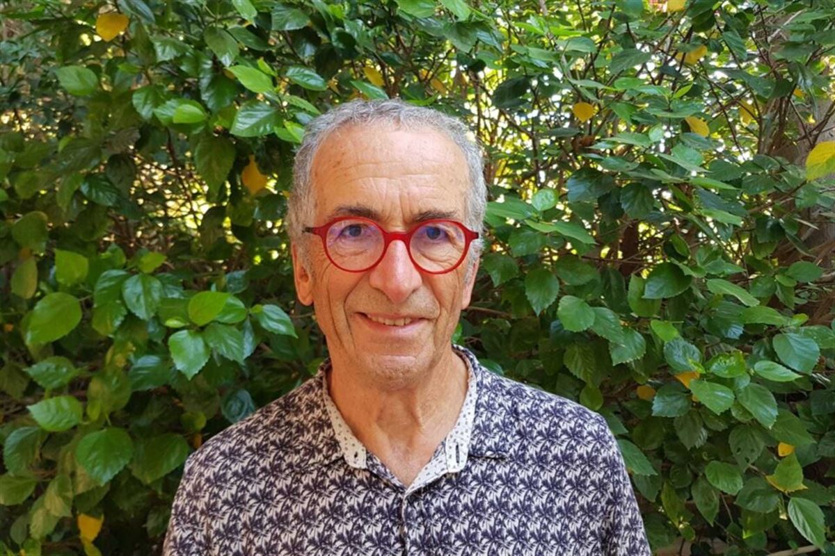Gérard Darris en dédicace à la Fnac Lorient