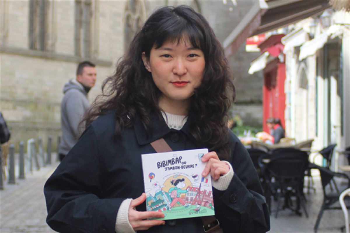 Yoon Yves en rencontre et dédicace à la Fnac Quimper