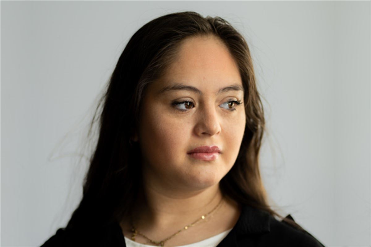 Mayane présente son livre à la Fnac Valence et Lyon Bellecour