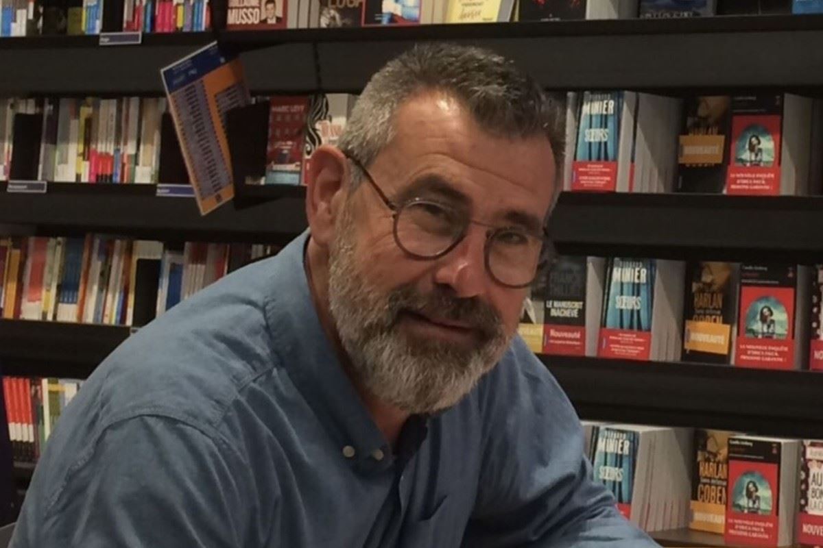 Philippe Jarzaguet en dédicace à la Fnac Montélimar