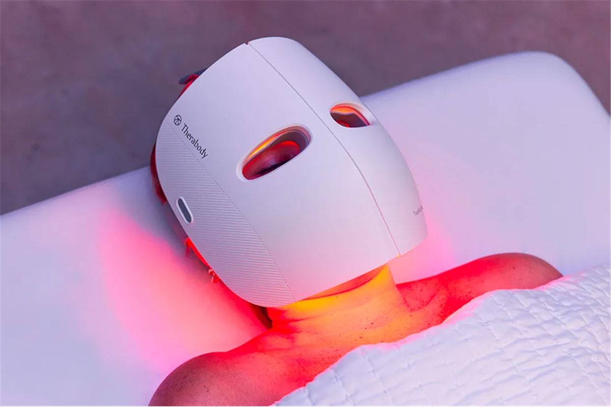 Masque LED : comment choisir le meilleur appareil de luminothérapie pour votre visage ?