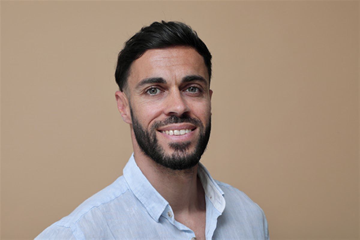 Stéphan Kalfon, alias @stephankalfon, en dédicace à la Fnac Cannes