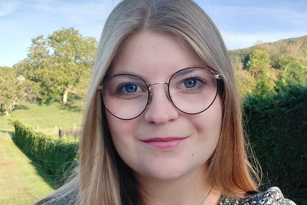 Bérénice Vessot en dédicace à la Fnac de Beaune