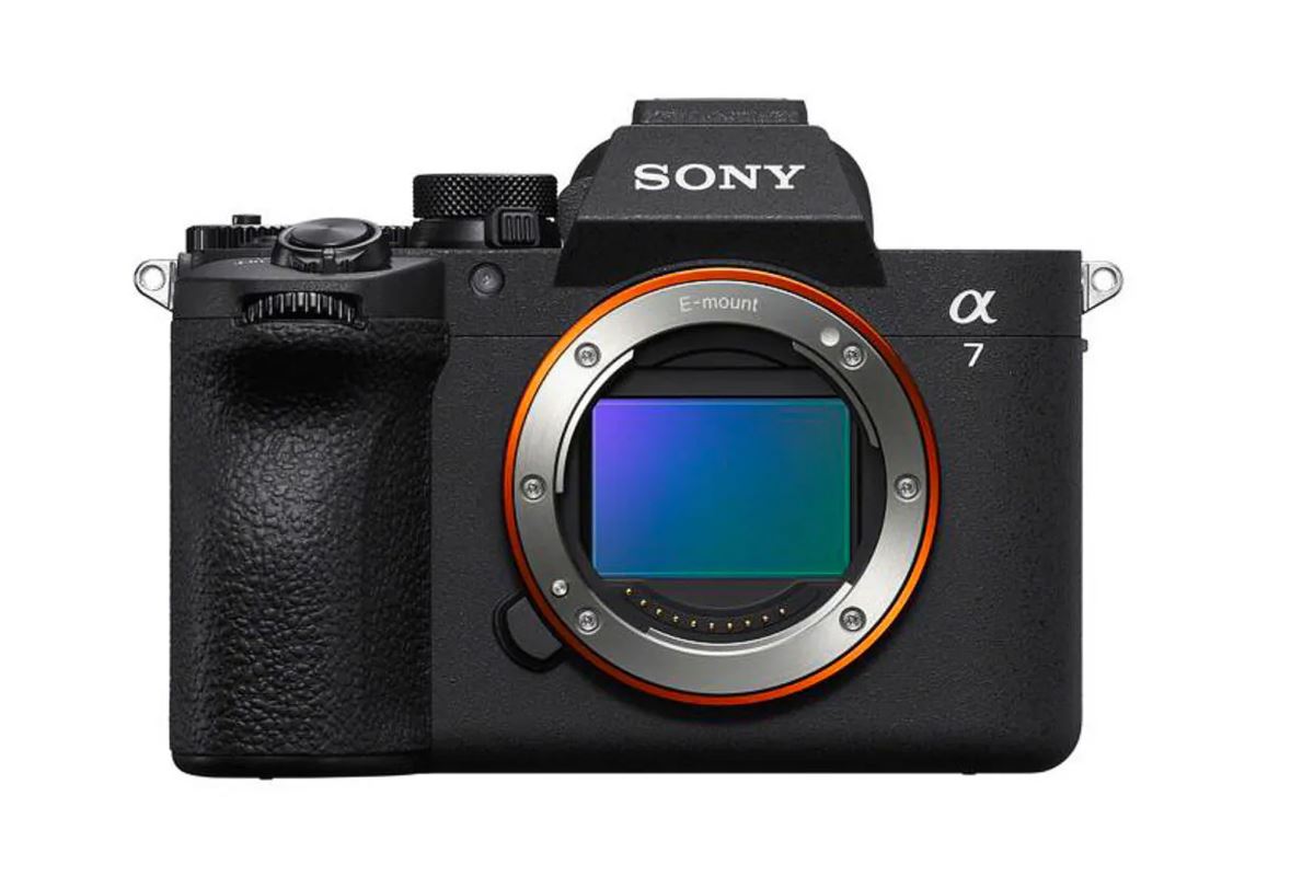 Suivi ultraperformant, rafale à 30 i/s, capteur 33 mégapixels : découvrez le nouveau Sony Alpha 7 V
