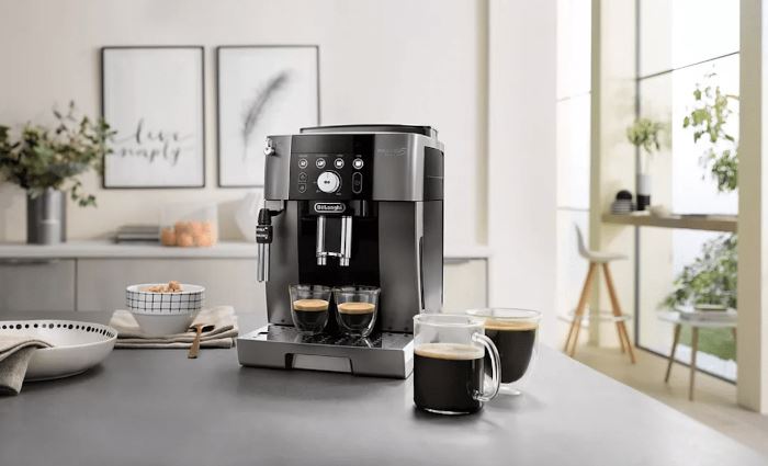 Cafeti&egrave;re broyeur Delonghi