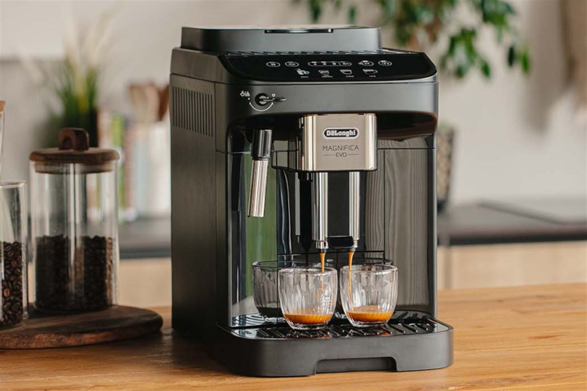 Cafetière à dosette ou machine à expresso : laquelle choisir ?