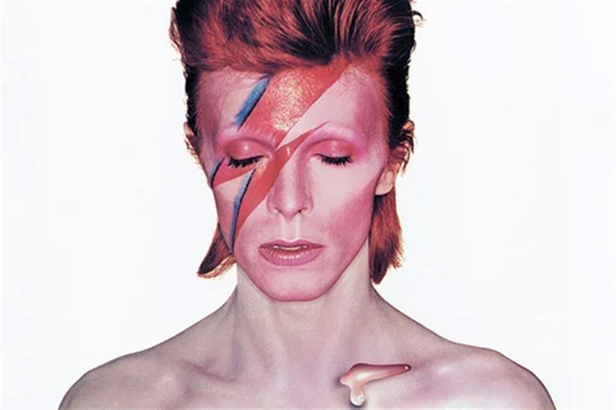 David Bowie : les 5 albums qu'il faut absolument avoir écoutés dans sa vie