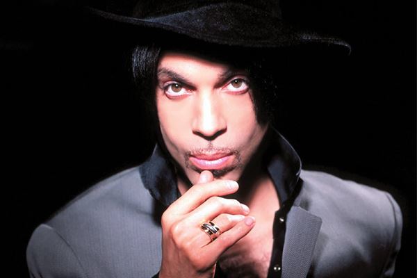 Prince : ce dernier album méconnu est pourtant l’un de ses meilleurs (et il ressort en vinyle)