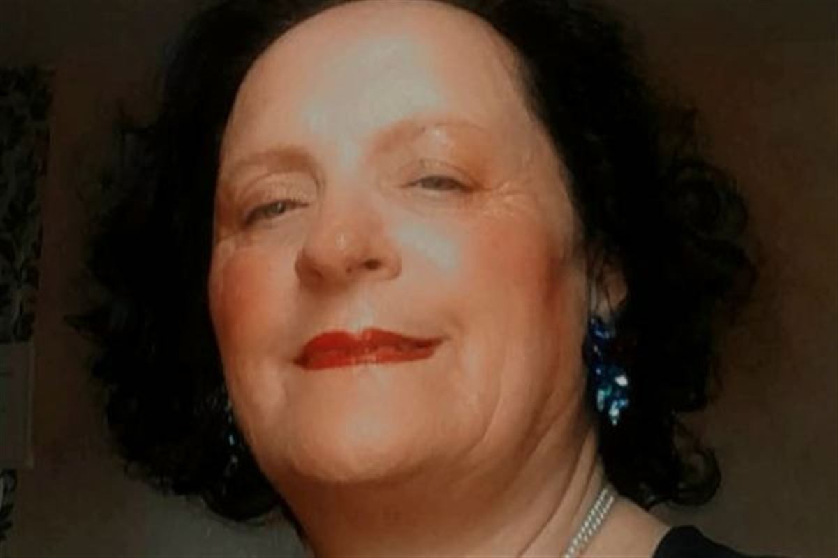 Sylvie Forveille en dédicace à la Fnac de Laval