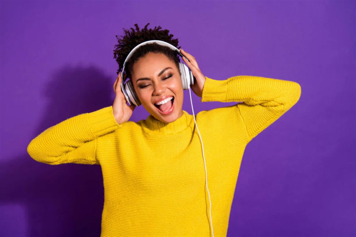 Voici pourquoi les casques et écouteurs filaires font un retour fracassant