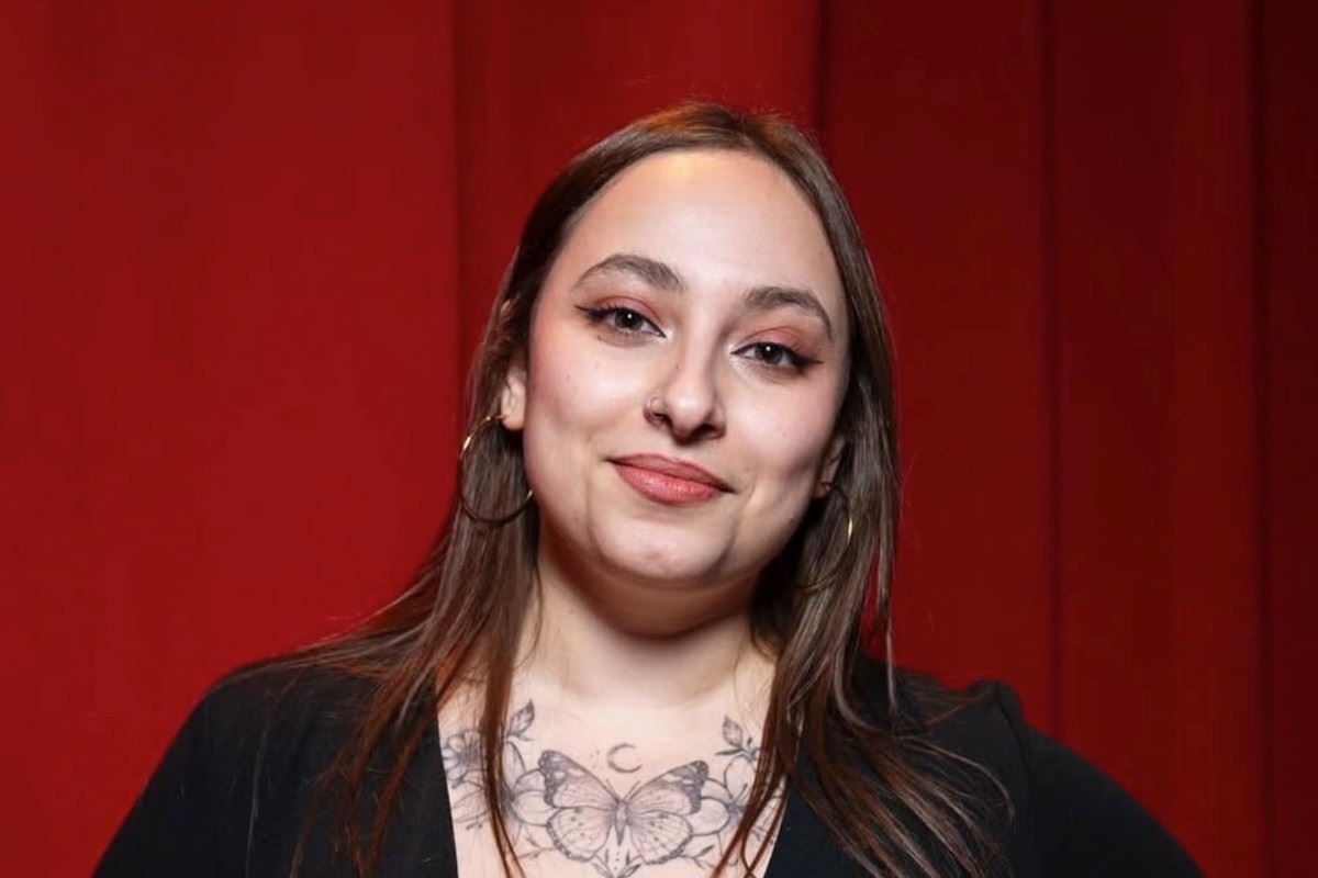 Sarah P. Luna en dédicace romance fantasy à la Fnac Aix-en-Provence