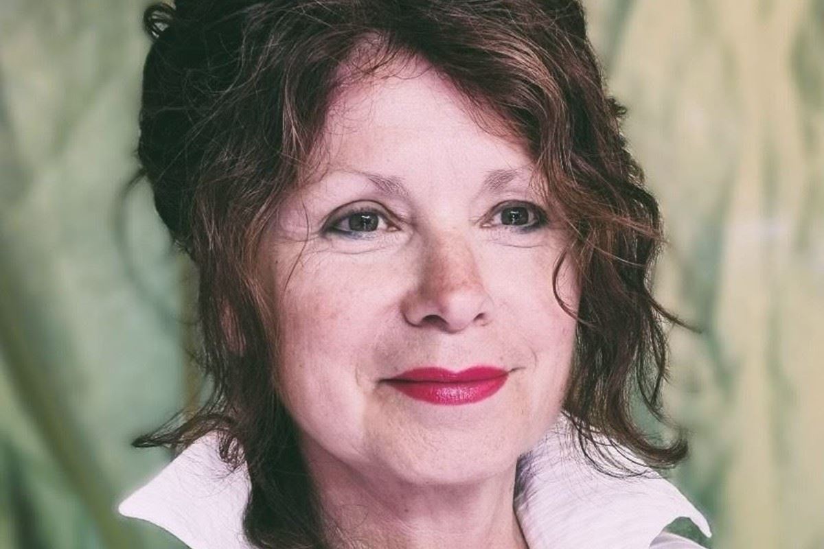 Joëlle Ortega-Valverde en dédicace à la Fnac Lisieux