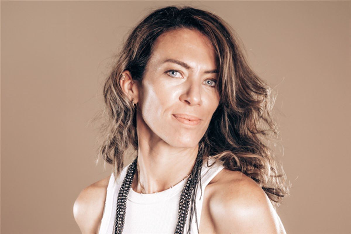 Cécile Chardon en dédicace à la Fnac Cannes