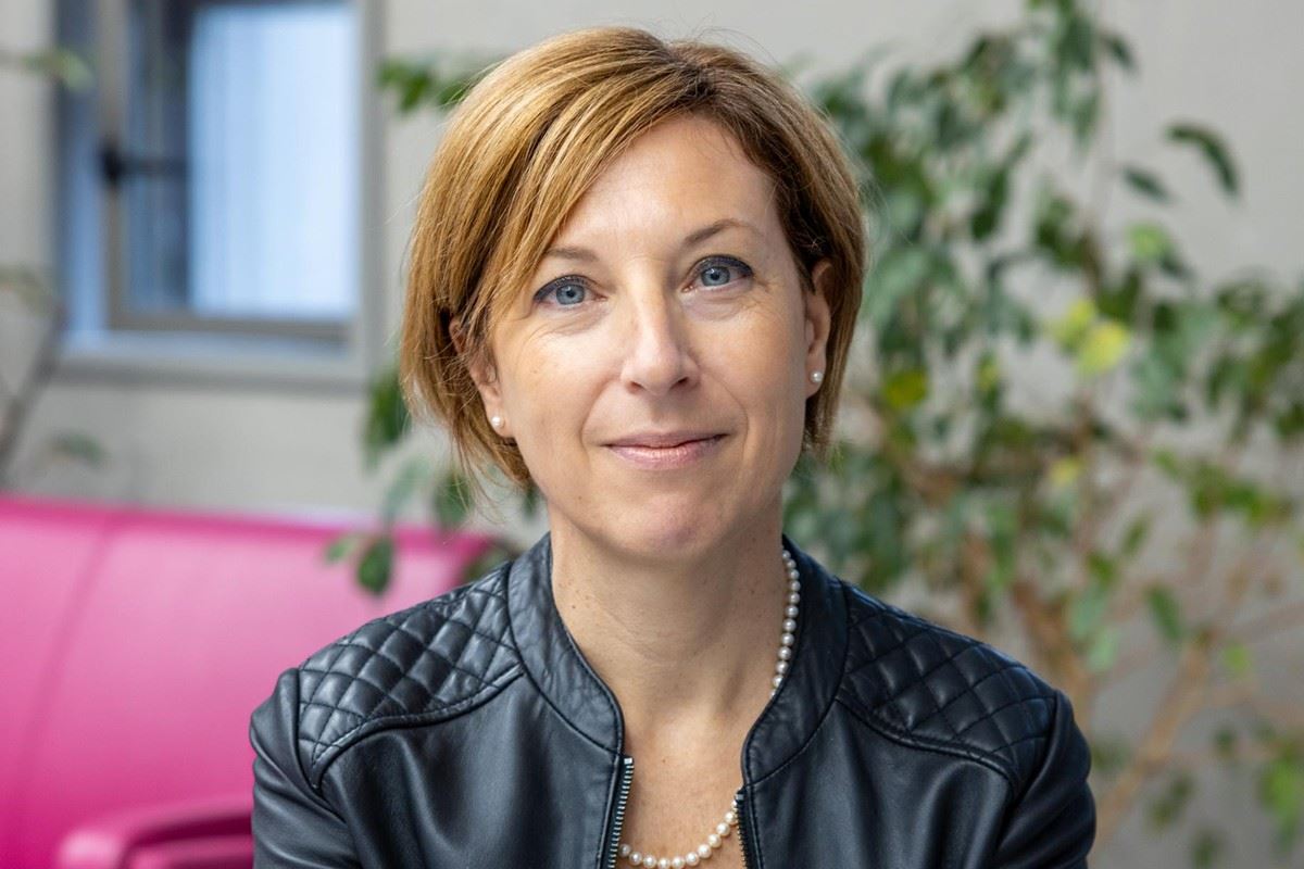 Christel Sire-Coupet en dédicace polar à la Fnac Marseille Centre Bourse