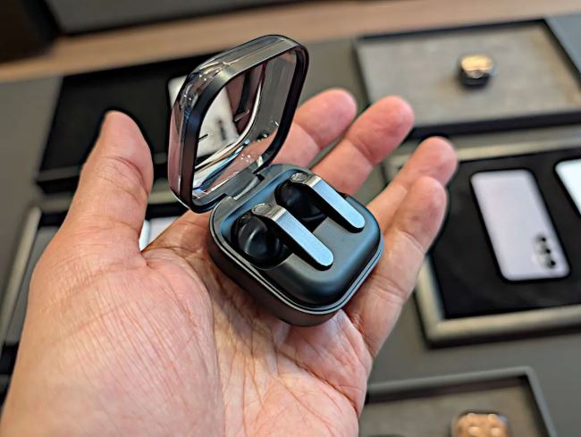 Samsung Galaxy Buds 4 noirs