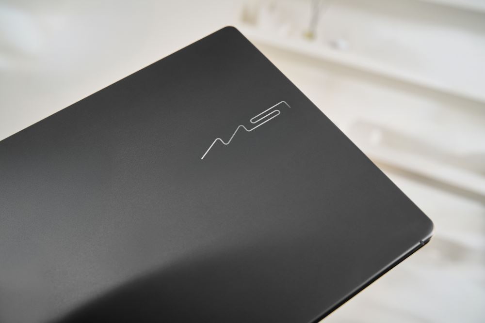 Prestige_16_AI+_Scenario_Photo_(5)