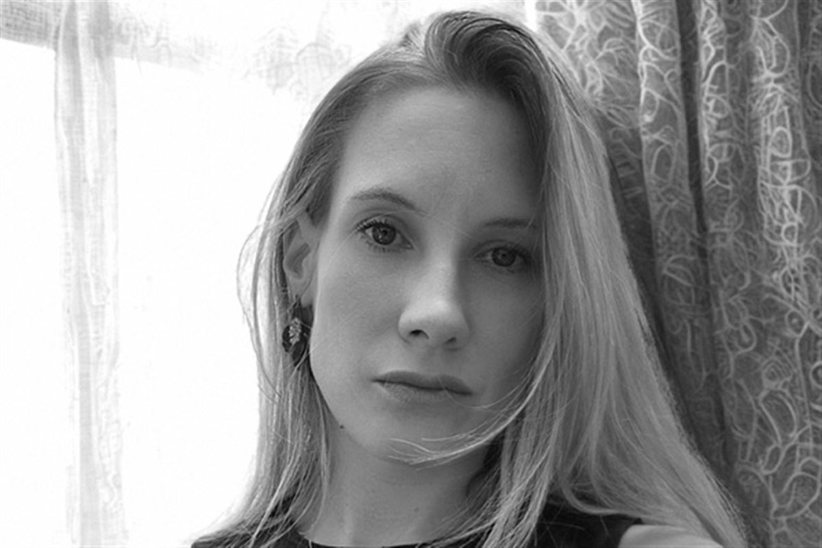 Emilie Chani en dédicace à la Fnac Velizy