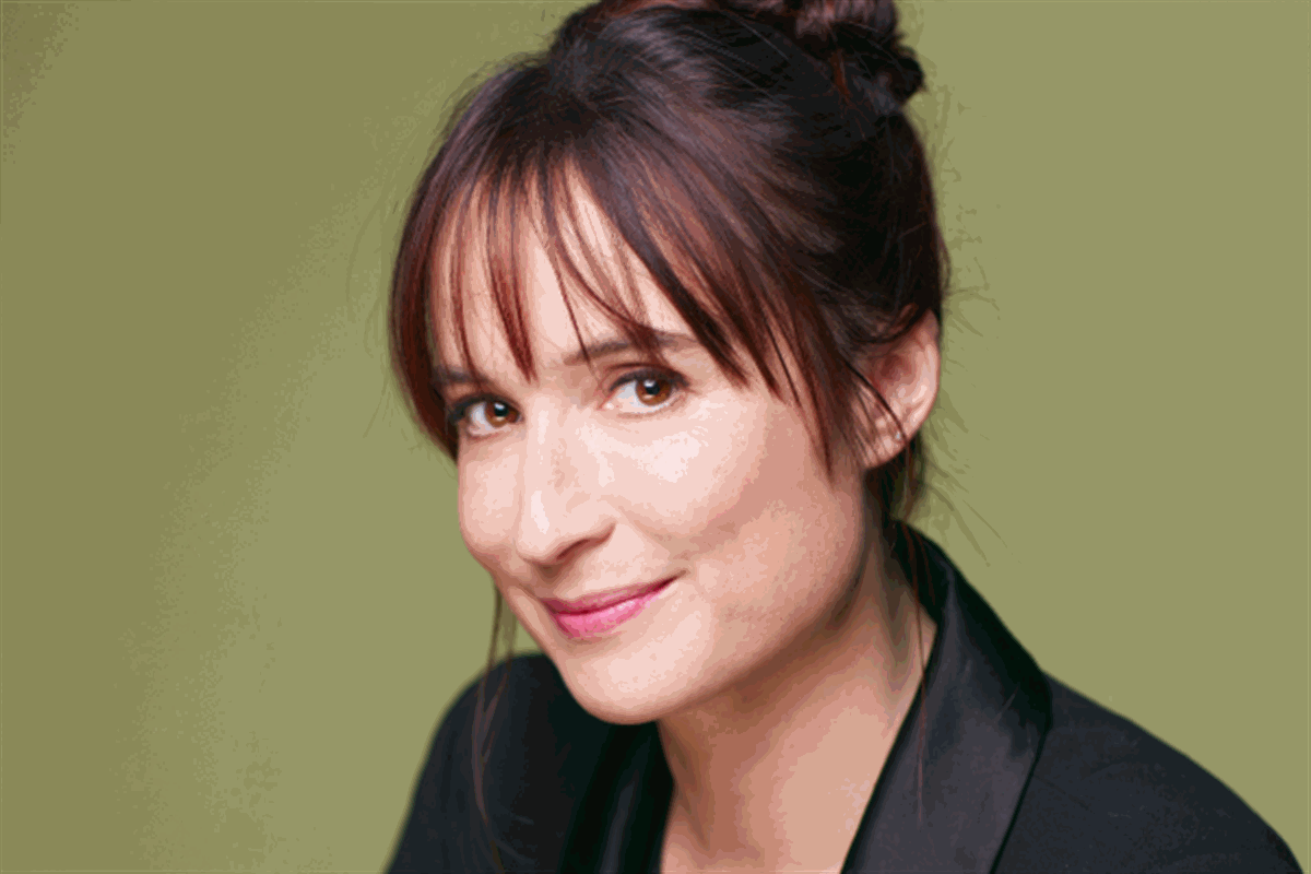 Mélissa Da Costa en dédicace au château d'Hurigny avec la Fnac Mâcon et le Rotary Club