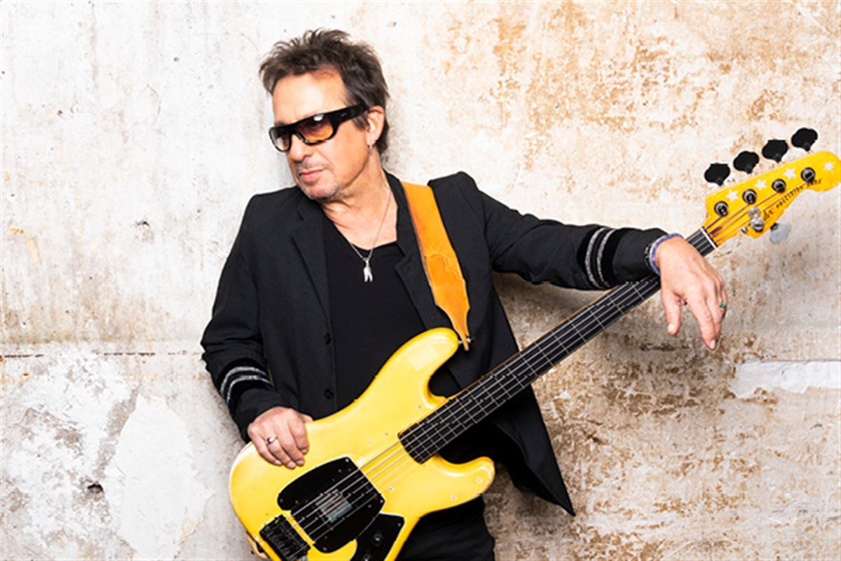 Eric Serra, compositeur emblématique du cinéma, en rencontre et dédicace à la Fnac Toulouse !