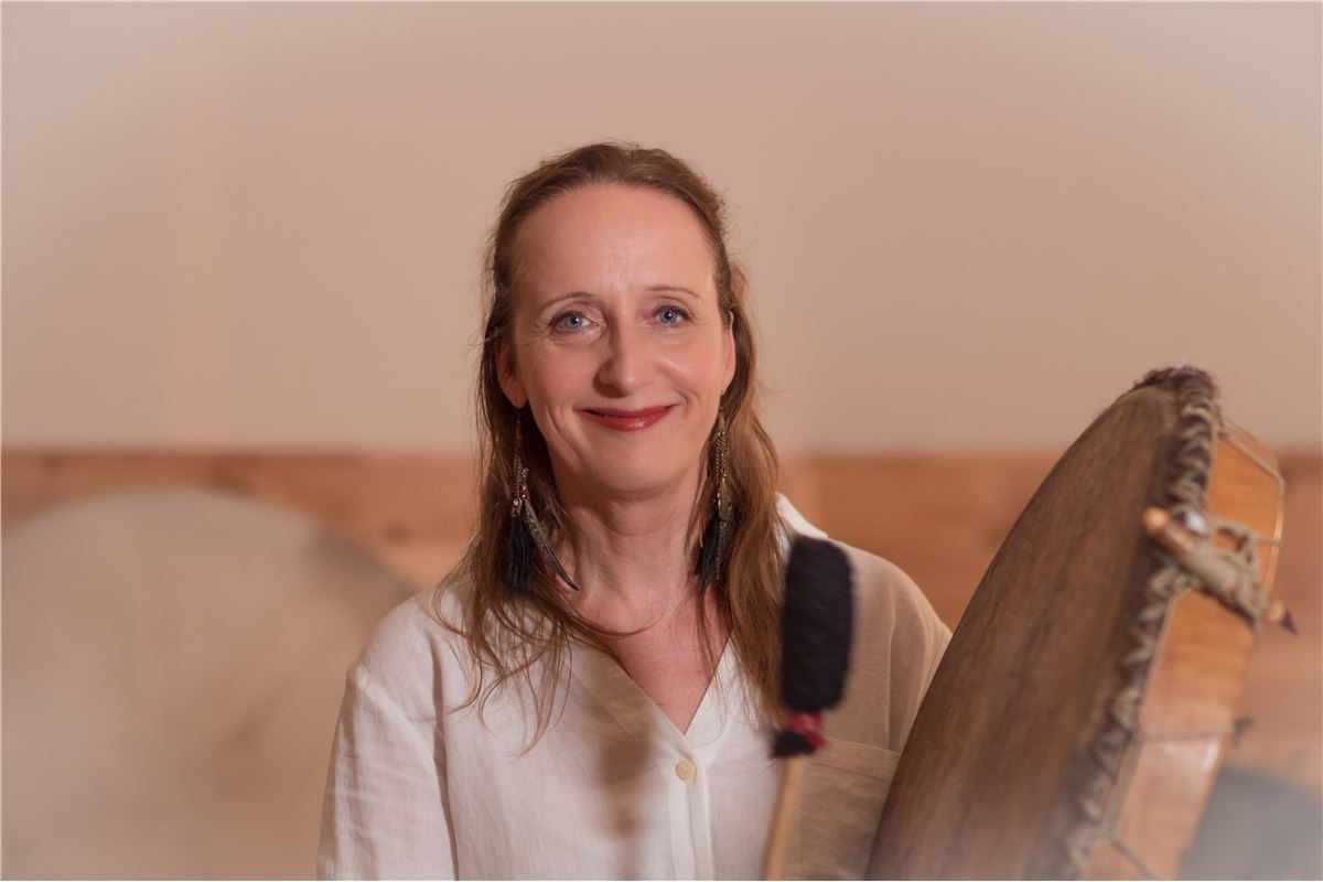 Claire-Jeanne Soulet Clijsen en dédicace à la Fnac de Beaune