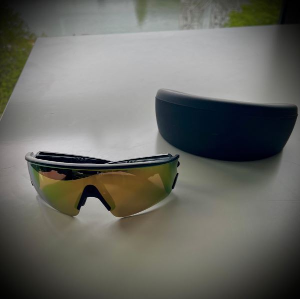 Oakley Meta Vanguard: The Ultimate Connected Glasses for Sports?
